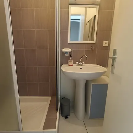 Ferienhaus Maison 3 Chambres, 6 Couchages, Proche Gare, Sete, Wifi